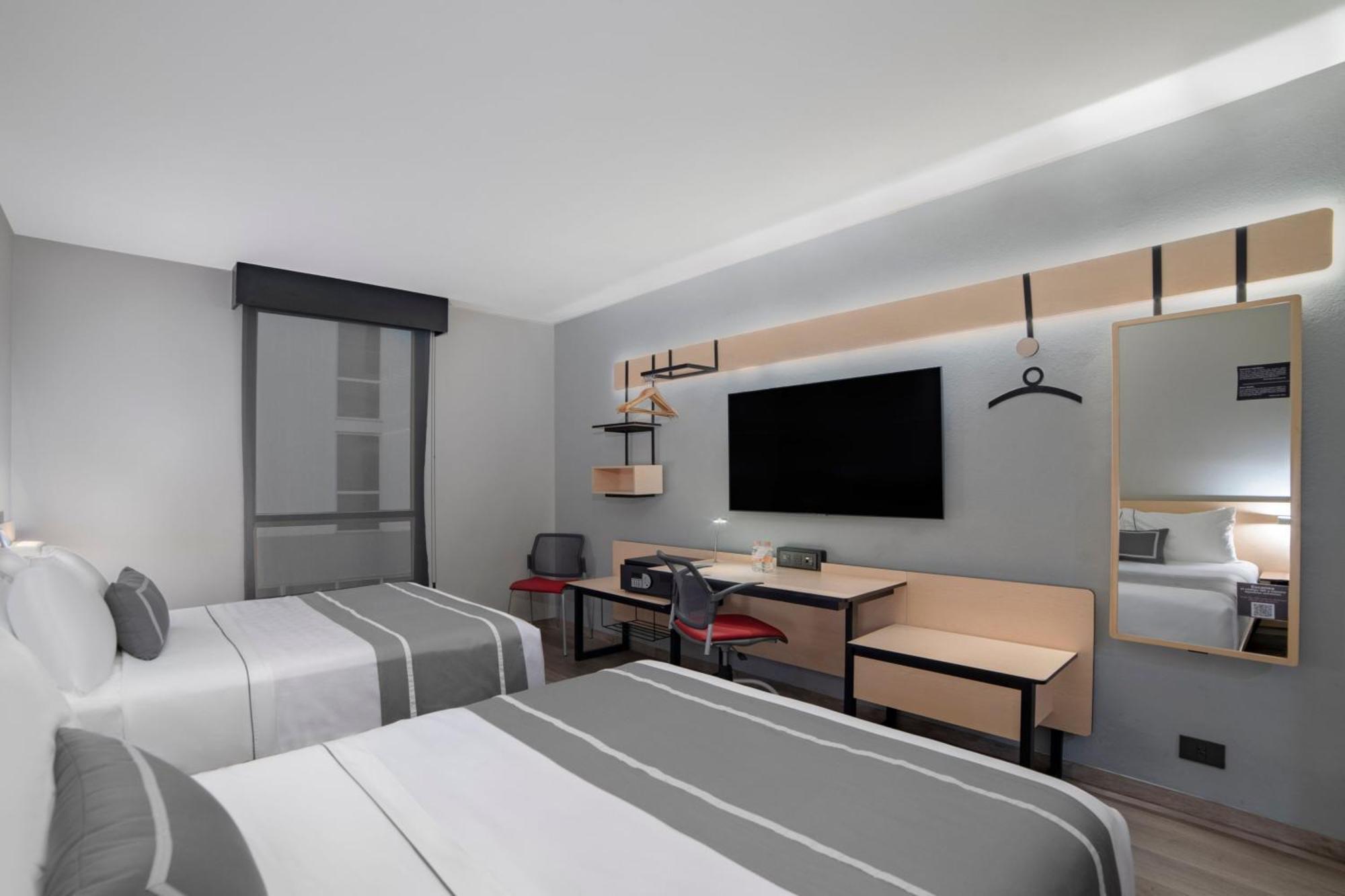 City Express Plus By Marriott Ciudad De Mexico Insurgentes Sur Luaran gambar