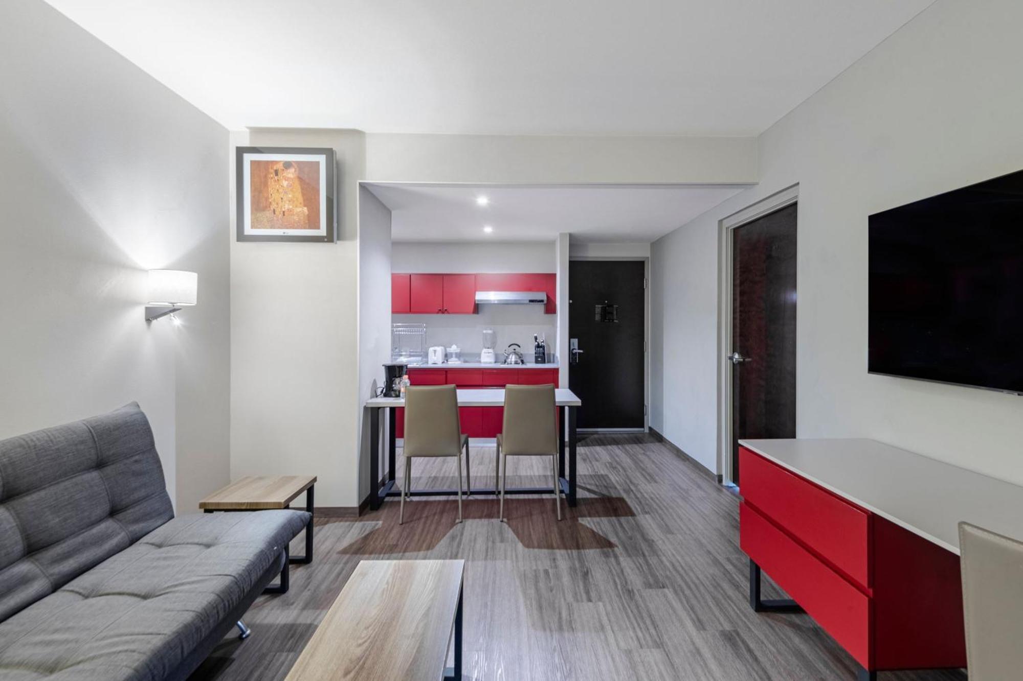 City Express Plus By Marriott Ciudad De Mexico Insurgentes Sur Luaran gambar