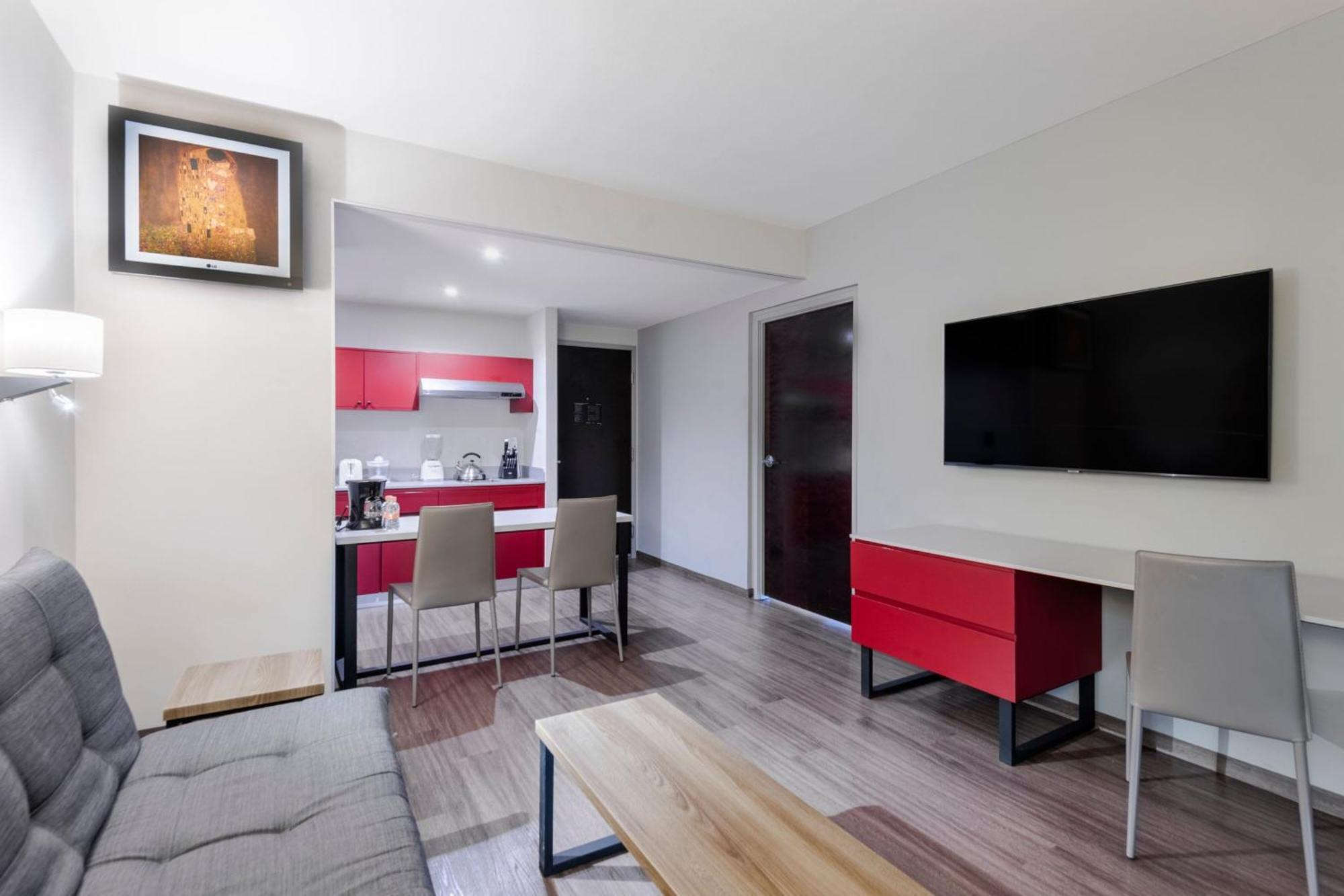 City Express Plus By Marriott Ciudad De Mexico Insurgentes Sur Luaran gambar