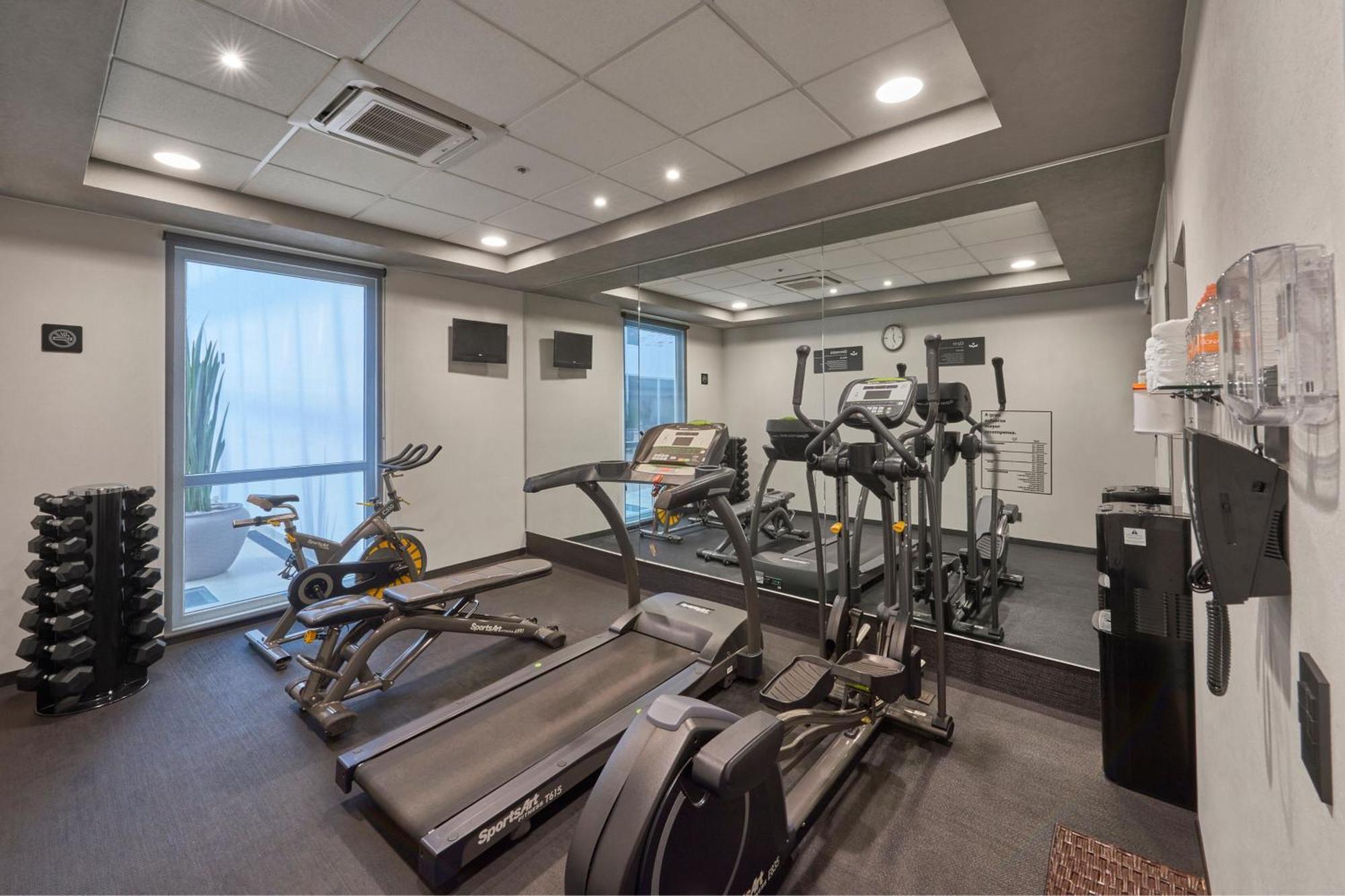 City Express Plus By Marriott Ciudad De Mexico Insurgentes Sur Luaran gambar