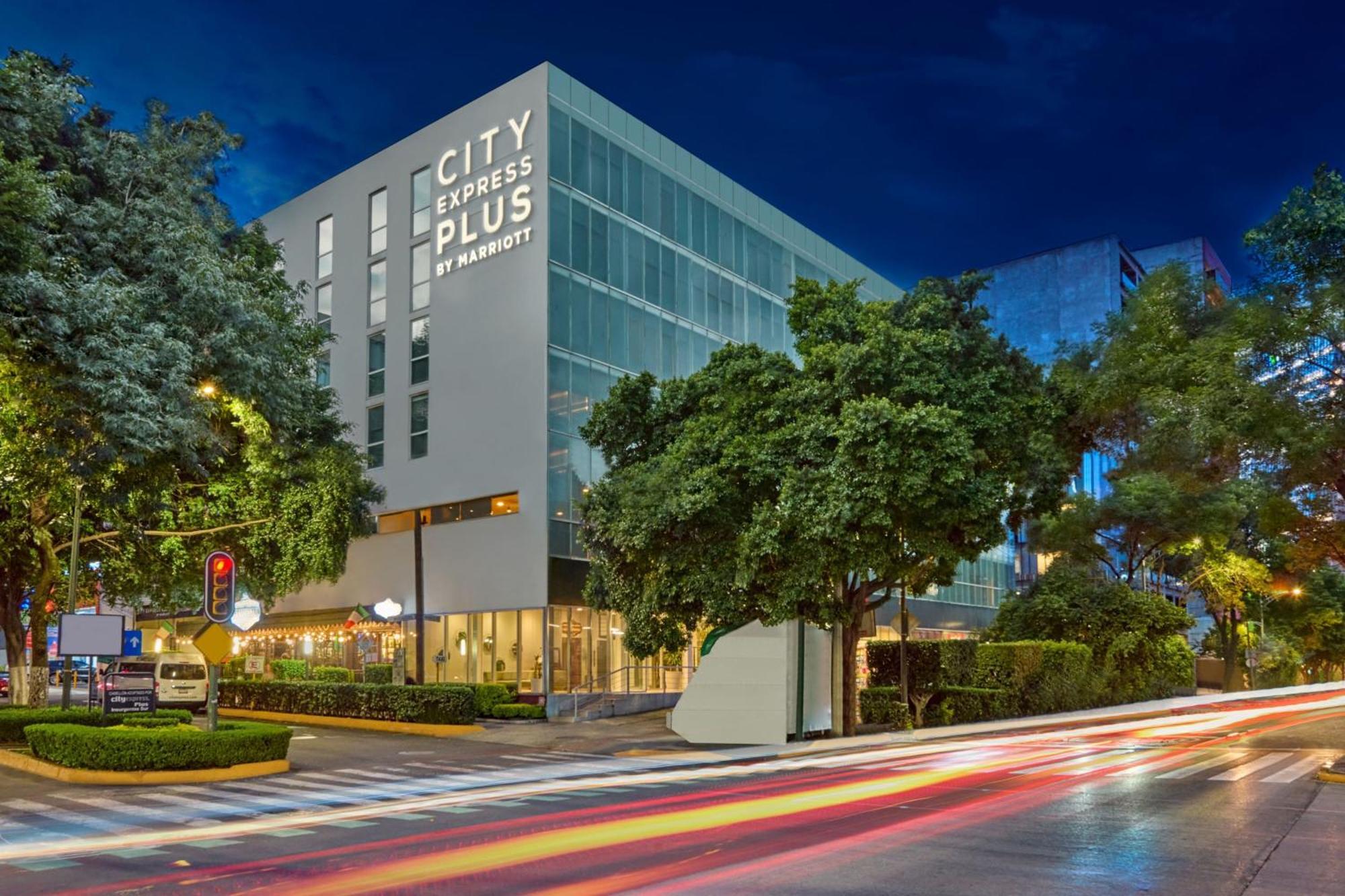 City Express Plus By Marriott Ciudad De Mexico Insurgentes Sur Luaran gambar