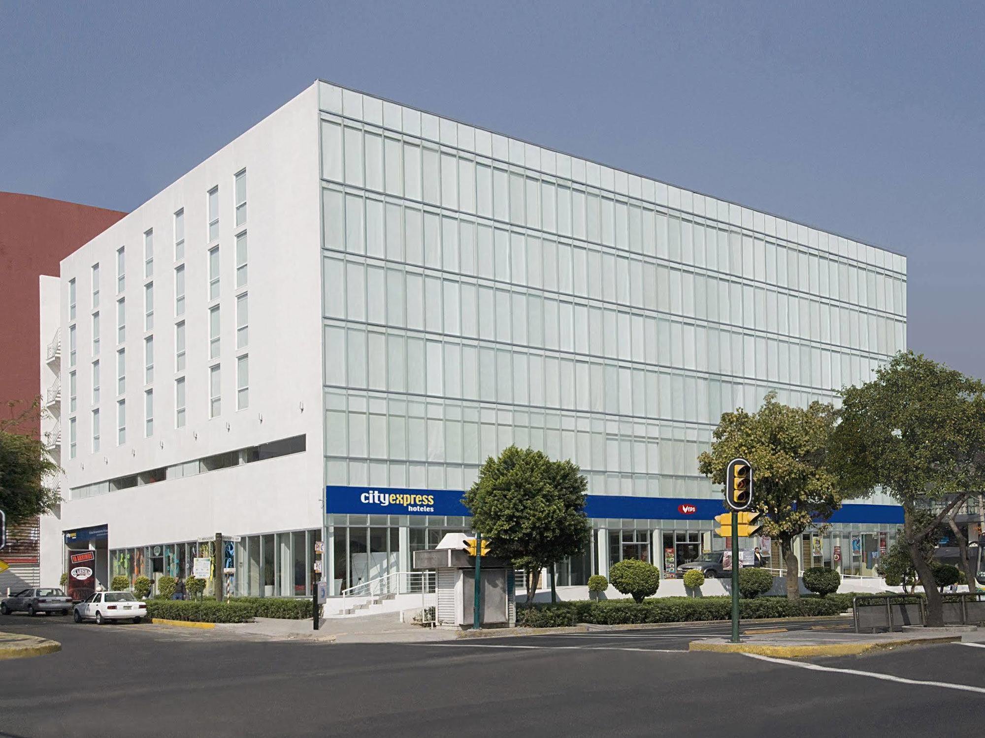City Express Plus By Marriott Ciudad De Mexico Insurgentes Sur Luaran gambar